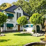 Bed & Breakfast Sterrebosch - Boutique - 1 - Centrum